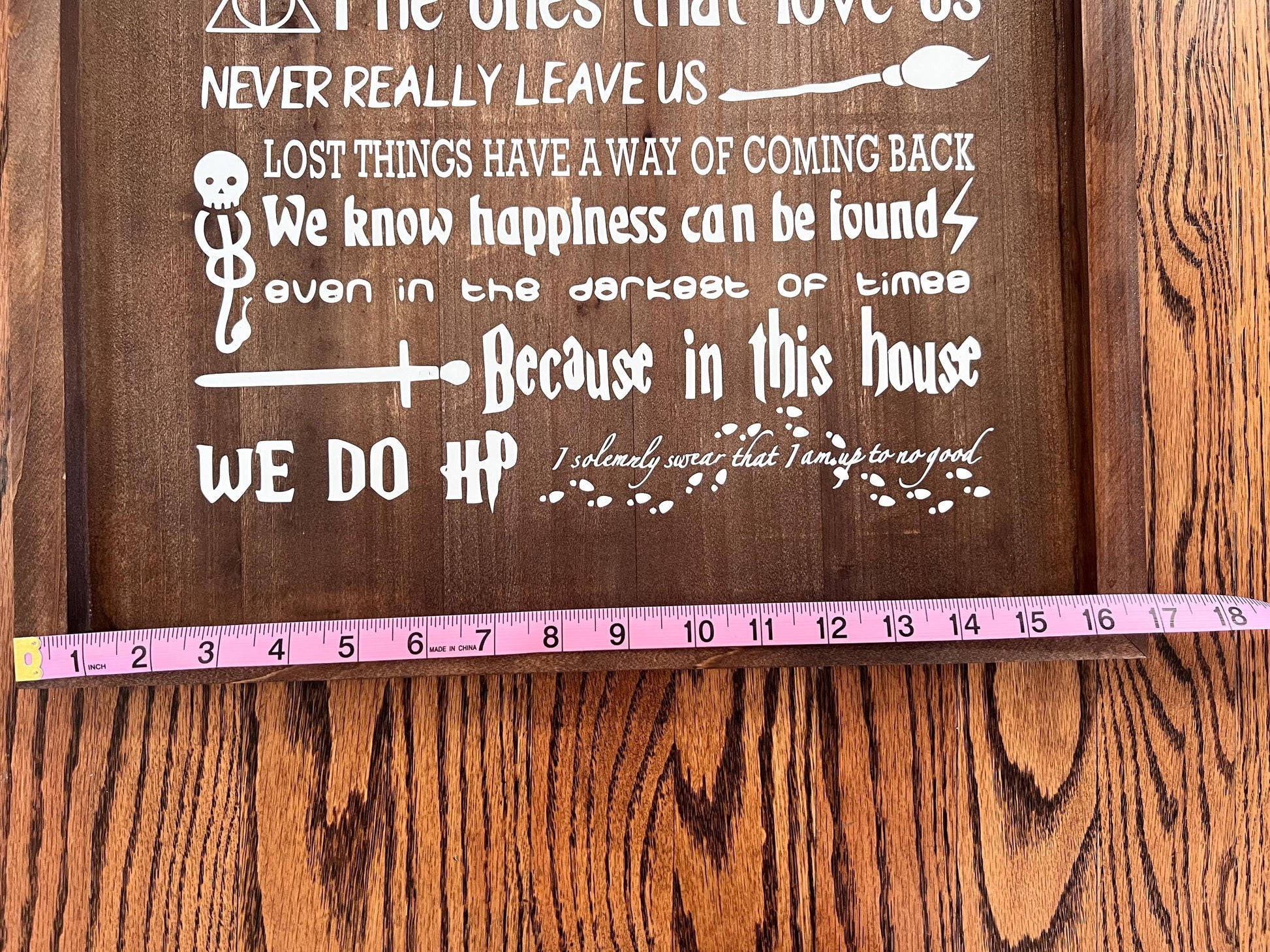 In this house - Wizard Edition, Door sign, Porch Sign, Hogwarts, Deathly Hallows