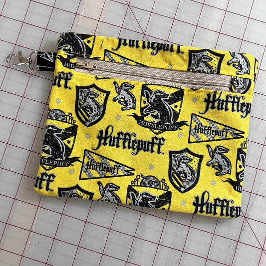 Hogwarts Zipper Pouch