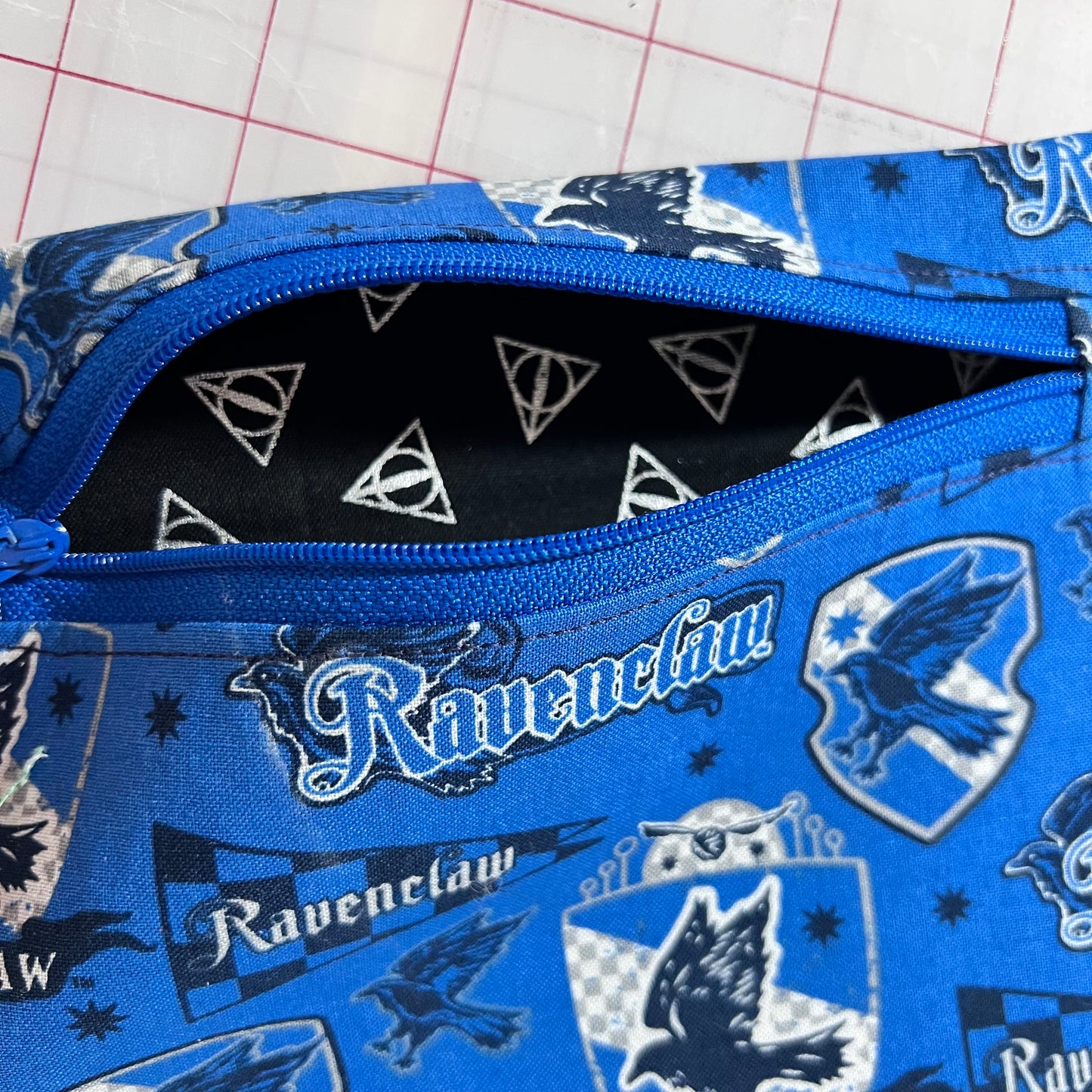 Hogwarts Zipper Pouch